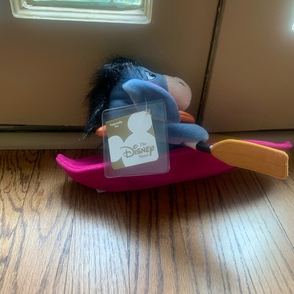 Disney Store Kayaking Eeyore Mini Bean Bag Plush Toy-Vintage - Picture 2 of 7